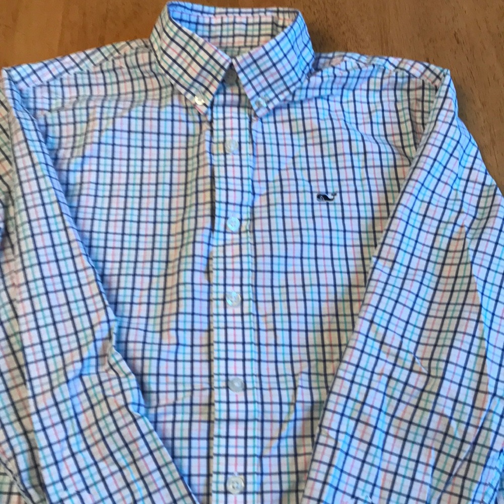 Boys Vineyard Vines button down size L